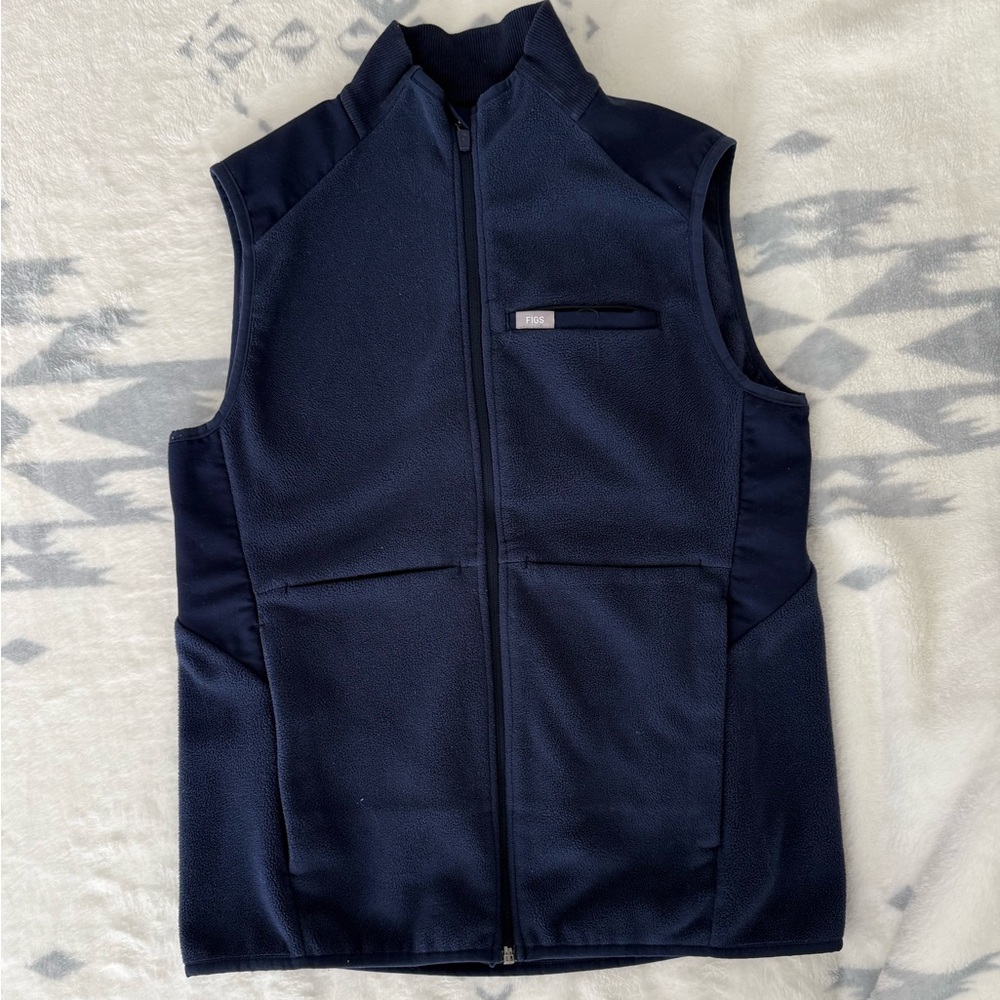 FIGS fleece vest like new construction